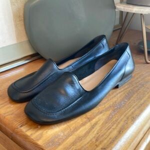 🛞 Calico Brooke black leather loafer